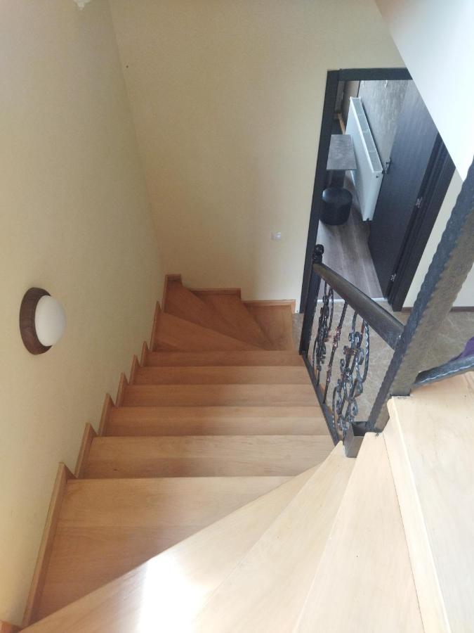 Discover Kazbegi Hotel מראה חיצוני תמונה